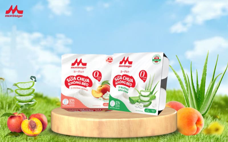 Sữa chua không béo ít đường Morinaga cung cấp chỉ 58,4 calo mỗi hộp