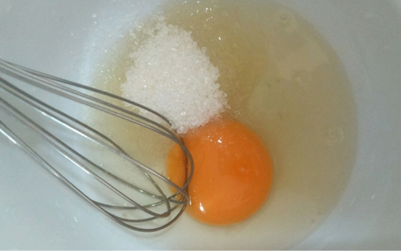Hòa quyện sữa và trứng – cho kem dẻo mịn, béo thơm