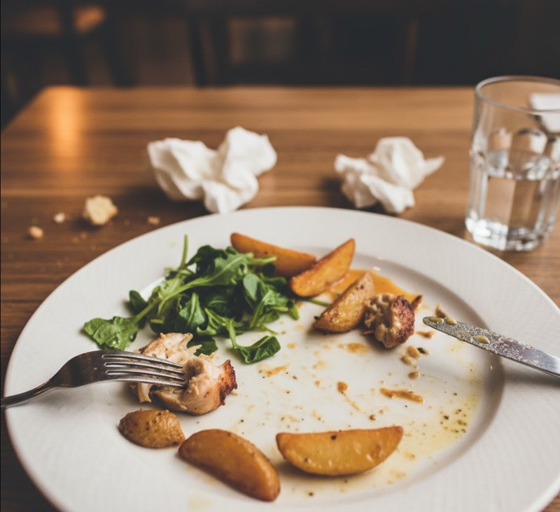 Khả năng hấp thụ kém khiến cơ thể không nhận đủ dưỡng chất, dẫn đến suy dinh dưỡng và suy giảm sức khỏe