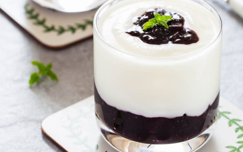 Sữa chua nếp cẩm không phù hợp với trẻ dưới 1 tuổi