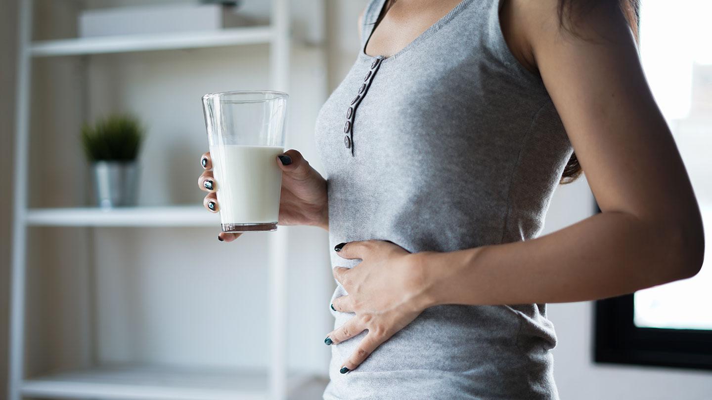 Không dung nạp lactose là tình trạng cơ thể không thể tiêu hóa đường lactose
