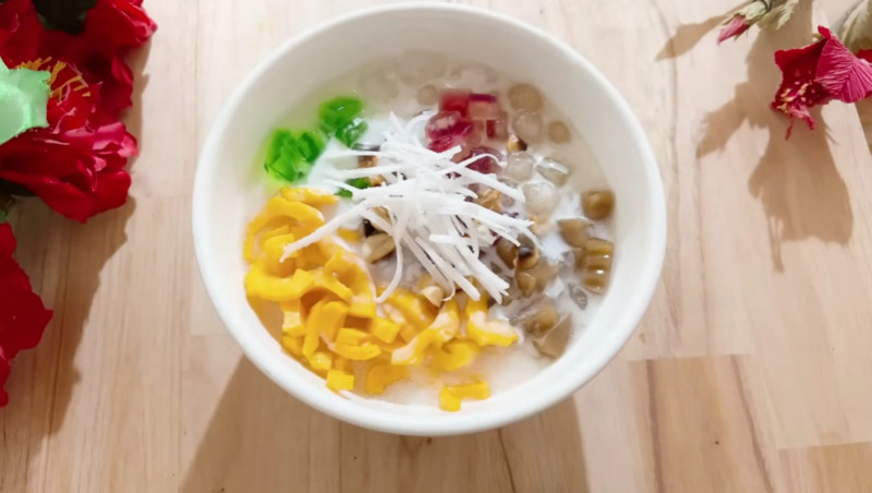 Trình bày lần lượt các loại nguyên liệu và thưởng thức